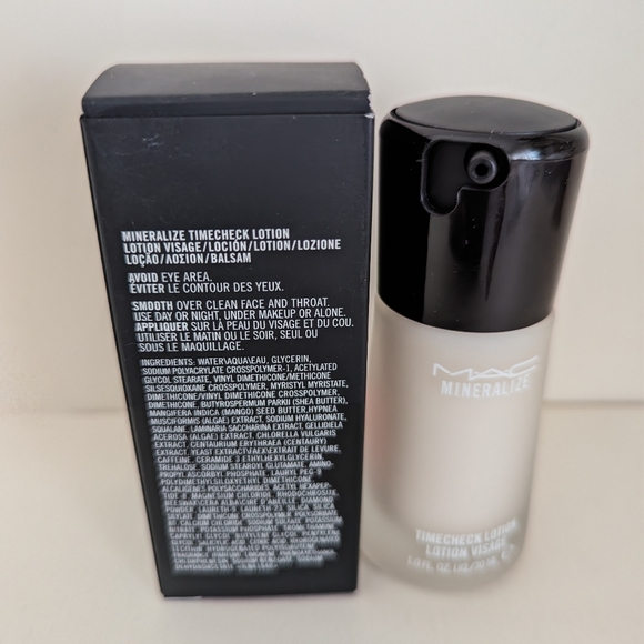 MAC Mineralize Timecheck Lotion - Picture 2 of 2